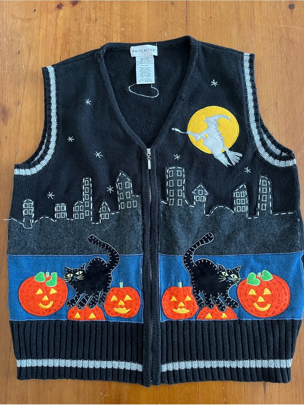 Vintage Halloween Vest Cotton Ramie Witches Pumpkins Cottage Core White Stag